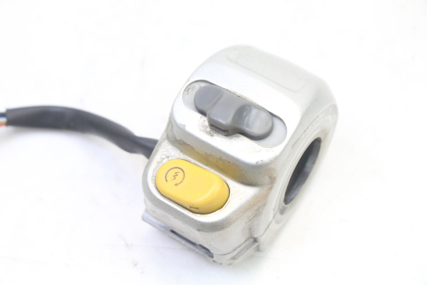 photo de COMANDO DIREITO YAMAHA WHY 50 (1998 - 2000) - Detalhe da peça