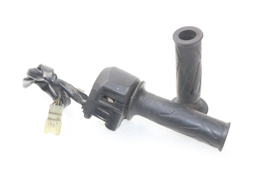 photo de COMANDO DIREITO YAMAHA X-MAX XMAX 125 (2010 - 2013) - Vista principal