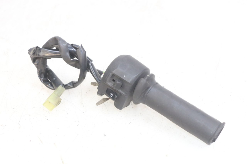 photo de COMANDO DIREITO YAMAHA X-MAX XMAX 125 (2010 - 2013) - Vista principal