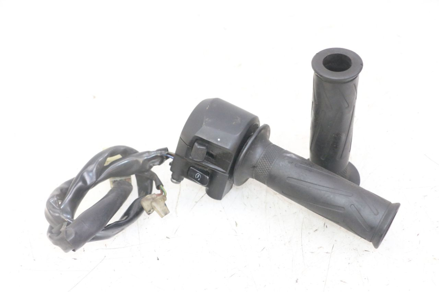 photo de COMANDO DIREITO YAMAHA X-MAX XMAX 125 (2010 - 2013) - Vista principal