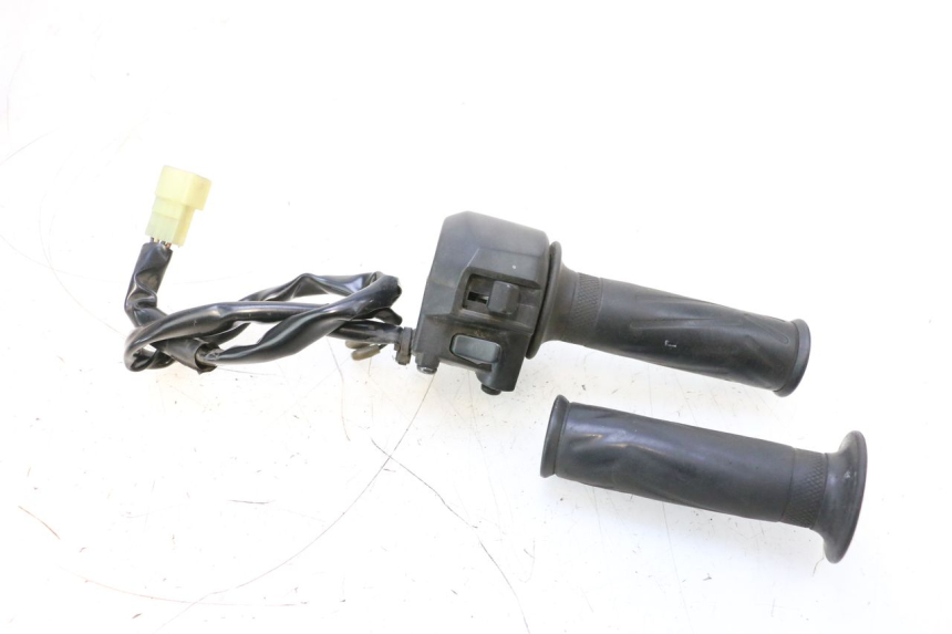 photo de COMANDO DIREITO YAMAHA X-MAX XMAX 125 (2010 - 2013) - Vista principal