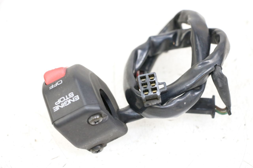 photo de COMANDO DIREITO YAMAHA XJ600 XJ DIVERSION 600 (1992 - 1997) - Outro ângulo de visão