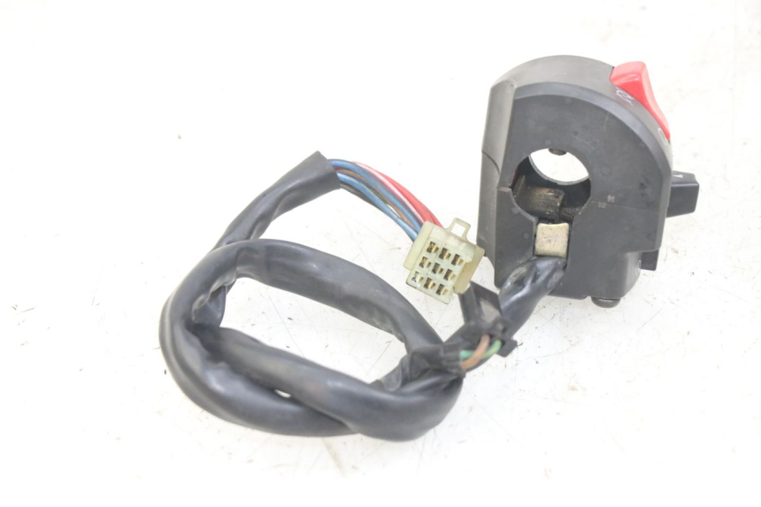 photo de COMANDO DIREITO YAMAHA XJN DIVERSION 600 (2000 - 2003) - Zoom do estado de desgaste
