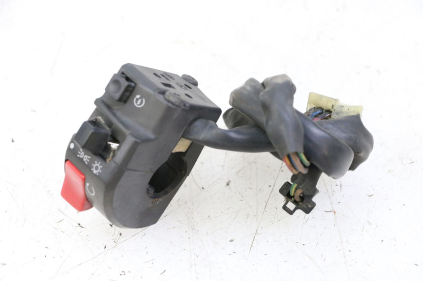 photo de COMANDO DIREITO YAMAHA XJN DIVERSION 600 (2000 - 2003) - Zoom do estado de desgaste