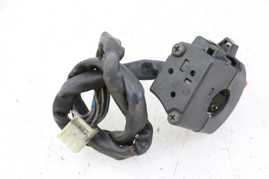 photo de COMANDO DIREITO YAMAHA XJN DIVERSION 600 (2000 - 2003) - Outro ângulo de visão