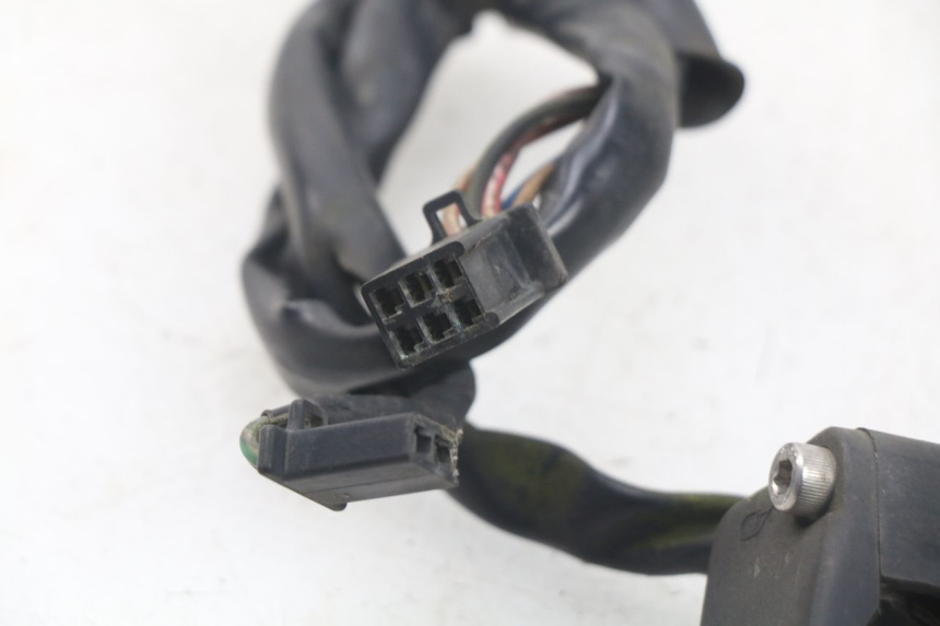 photo de COMANDO DIREITO YAMAHA XJN XJ N DIVERSION 600 (1994 - 1997) - Ampliação técnica