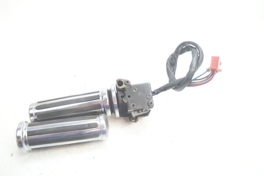 photo de COMANDO DIREITO YAMAHA XV VIRAGO 535 (1988 - 2004) - Vista geral