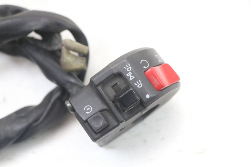 photo de COMANDO DIREITO YAMAHA FJR ABS 1300 (2006 - 2012) - Detalhe da peça