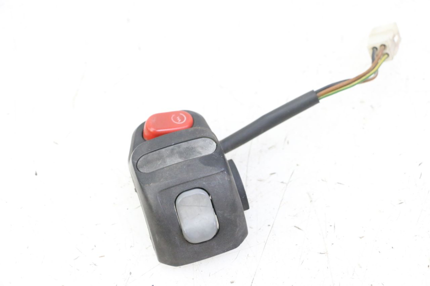 photo de COMANDO DIREITO YAMAHA YP MAJESTY 125 (2002 - 2006) - Outro ângulo de visão