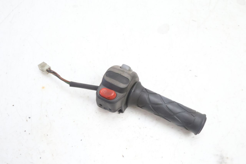 photo de COMANDO DIREITO YAMAHA YP MAJESTY 125 (2007 - 2010) - Vista principal