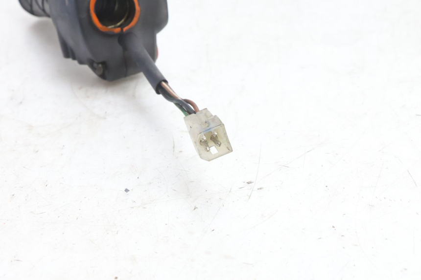 photo de COMANDO DIREITO YAMAHA YP MAJESTY 125 (2007 - 2010) - Ampliação técnica