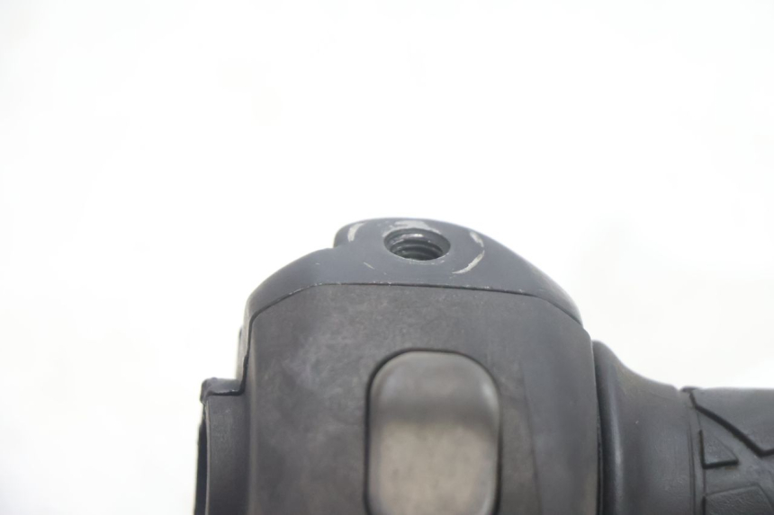photo de COMANDO DIREITO YAMAHA YP MAJESTY 125 (2002 - 2006) - Ampliação técnica