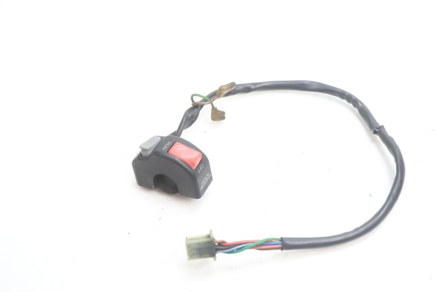 photo de COMUTADOR DIREITO YAMAHA YZF R GENESIS 750 (1993 - 1998) - Outro ângulo de visão