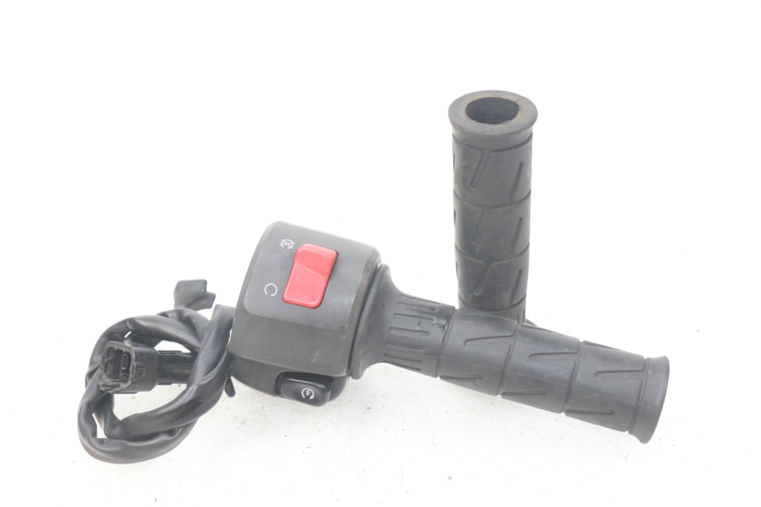 photo de COMANDO DIREITO KAWASAKI Z S 750 (2003 - 2006) - Vista principal