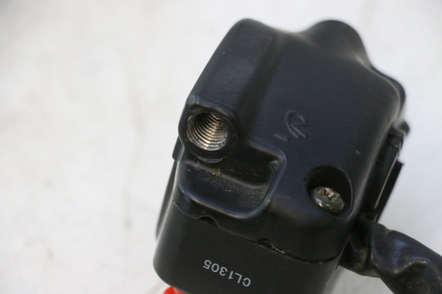 photo de COMANDO DIREITO UNIVERSAL BIKE ZN50QT-11B 50 (2018 - 2021) - Outro ângulo de visão