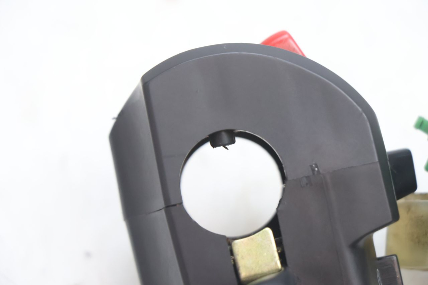 photo de COMUTADOR DIREITO KAWASAKI ZX-6R ZX6R 600 (2000 - 2002) - Outro ângulo de visão
