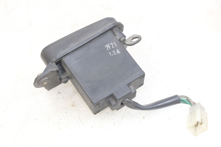 photo de COMUTADOR DE LUZES DE EMERGÊNCIA SYM GTS EFI 125 (2012 - 2016) - Outro ângulo de visão