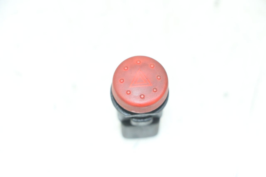 photo de INTERRUPTOR DE LUZES DE EMERGÊNCIA PIAGGIO MP3 LT 300 (2010 - 2016) - Vista principal