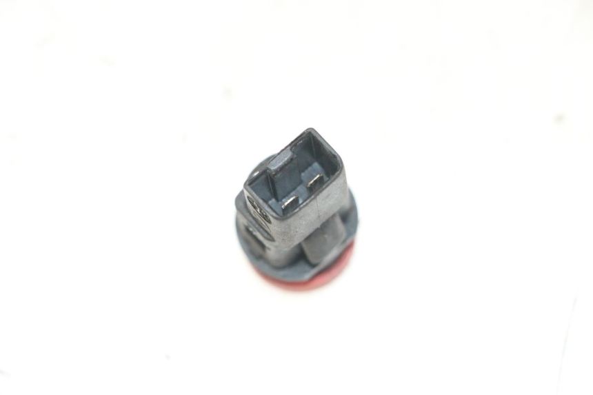 photo de INTERRUPTOR DE LUZES DE EMERGÊNCIA PIAGGIO MP3 LT 300 (2010 - 2016) - Detalhe da peça