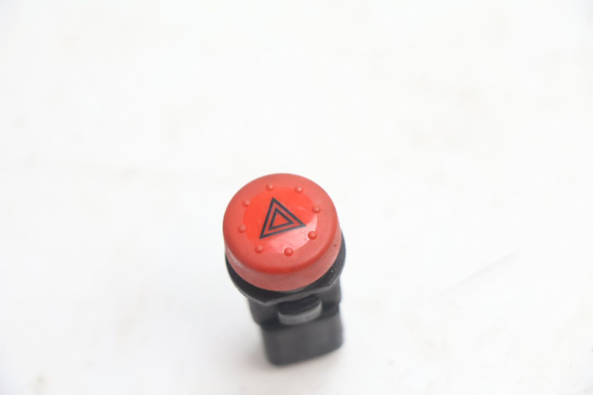 photo de COMUTADOR DE LUZES DE EMERGÊNCIA PIAGGIO MP3 LT 400 (2007 - 2012) - Vista principal