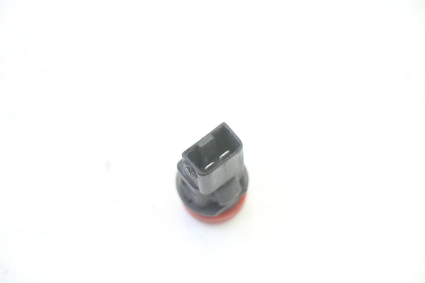 photo de COMUTADOR DE LUZES DE EMERGÊNCIA PIAGGIO MP3 RL 250 (2006 - 2010) - Outro ângulo de visão