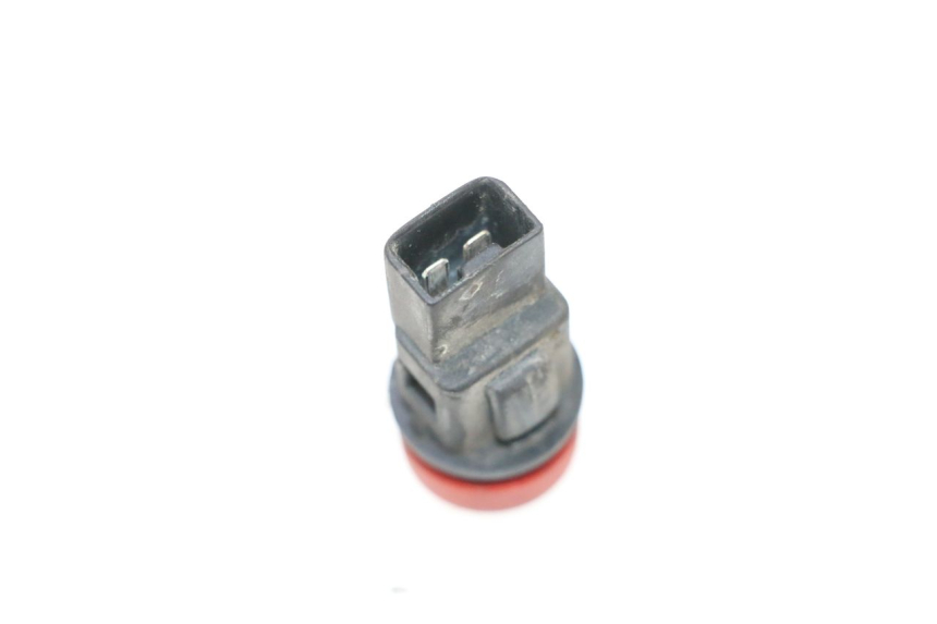 photo de COMUTADOR DE LUZES DE EMERGÊNCIA PIAGGIO MP3 RL 250 (2006 - 2010) - Detalhe da peça