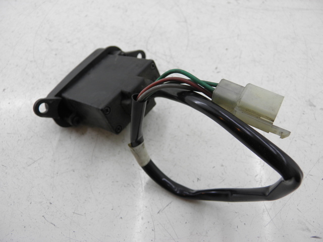 photo de COMUTADOR DE LUZES DE EMERGÊNCIA SYM GTS 125 (2005 - 2008) - Outro ângulo de visão