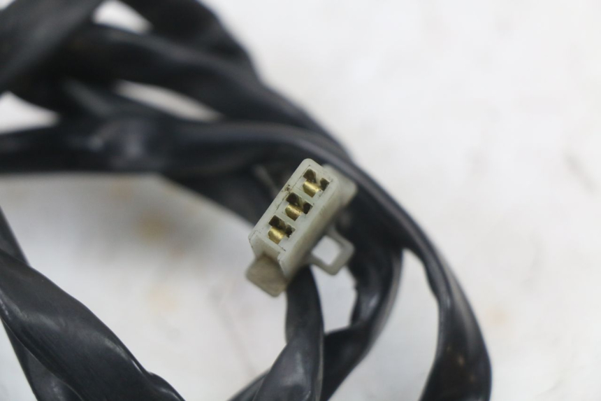 photo de COMUTADOR DE LUZES DE EMERGÊNCIA YAMAHA FJR ABS 1300 (2006 - 2012) - Pontos de fixação