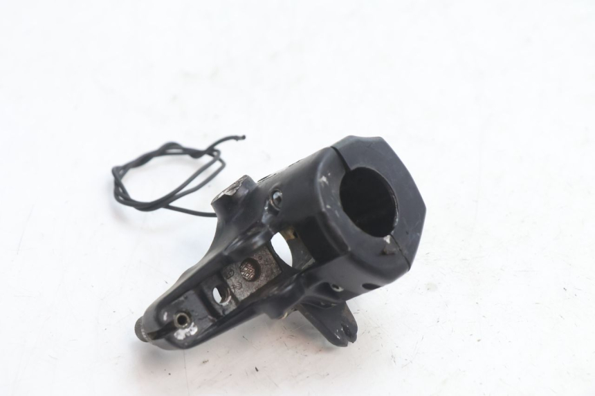 photo de COMUTADOR ESQUERDO PEUGEOT 103 SPX CLIP 50 (1989 - 1992) - Vista geral
