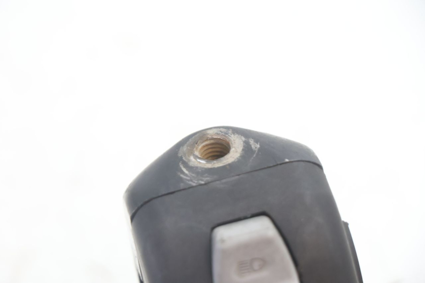 photo de COMANDO ESQUERDO KYMCO AGILITY 4T 50 (2005 - 2018) - Zoom do estado de desgaste