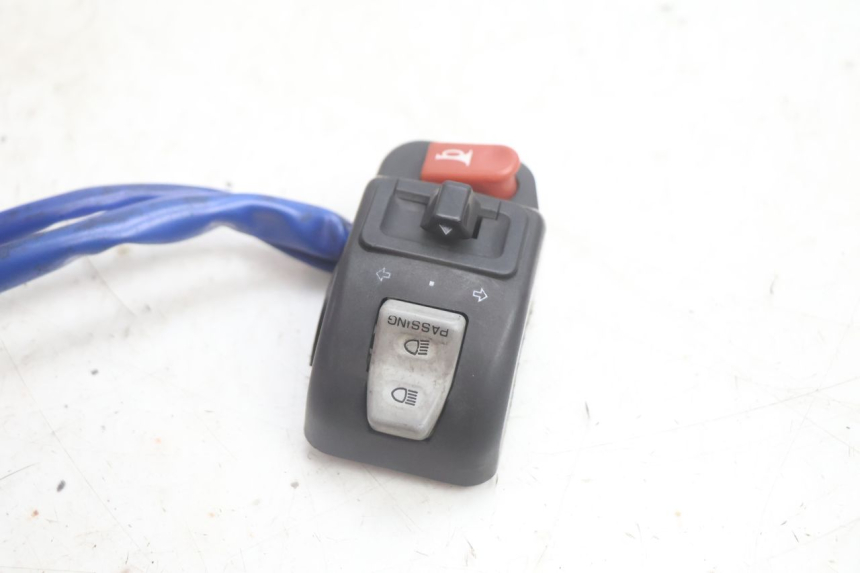photo de COMANDO ESQUERDO KYMCO AGILITY CITY 2T 50 (2008 - 2016) - Outro ângulo de visão