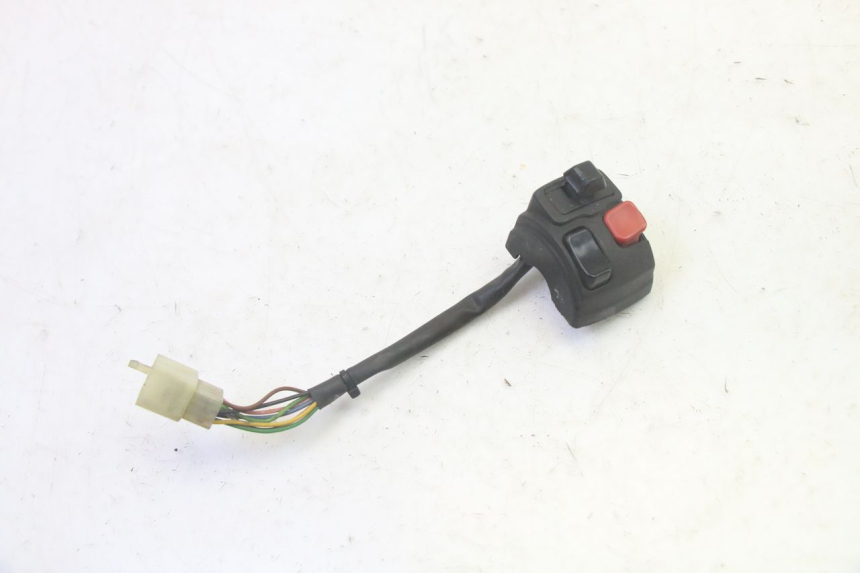 photo de COMANDO ESQUERDO MBK BOOSTER SPIRIT 50 (2004 - 2017) - Zoom do estado de desgaste
