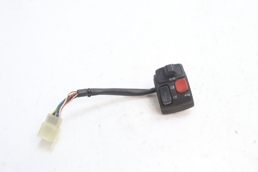 photo de COMANDO ESQUERDO MBK BOOSTER SPIRIT 50 (2004 - 2017) - Zoom do estado de desgaste