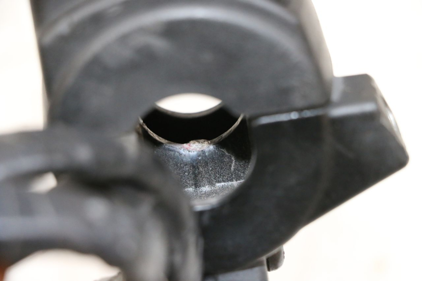 photo de COMANDO ESQUERDO MBK BOOSTER SPIRIT NAKED 50 (2004 - 2017) - Detalhe da peça