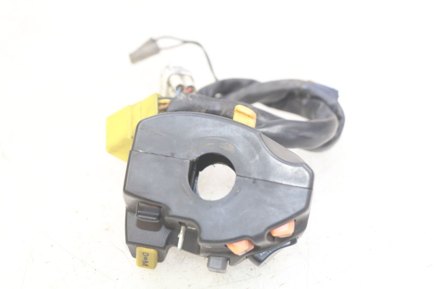photo de COMANDO ESQUERDO SUZUKI BURGMAN 650 (2002 - 2004) - Ampliação técnica