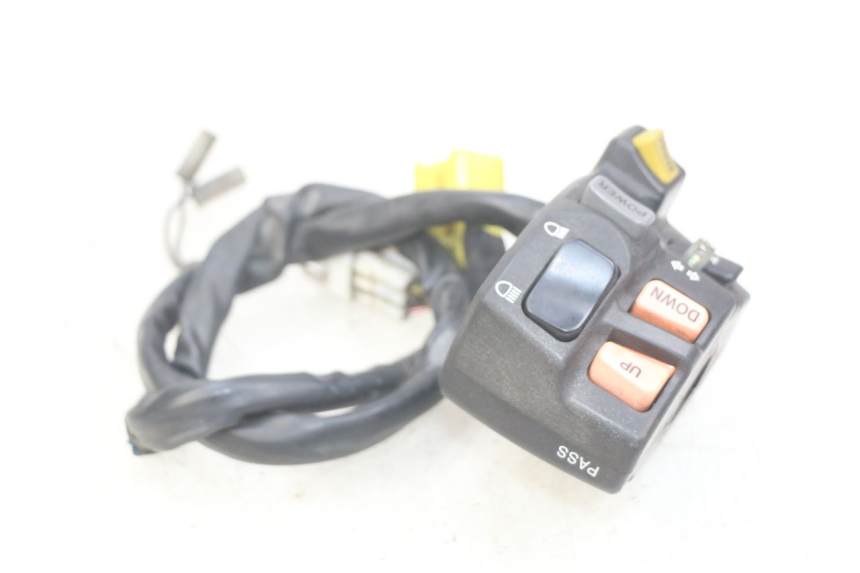 photo de COMANDO ESQUERDO SUZUKI BURGMAN 650 (2002 - 2004) - Pontos de fixação