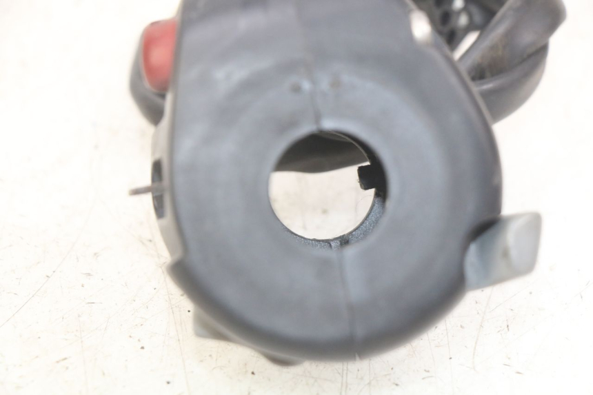photo de COMANDO ESQUERDO BMW C1 125 (2000 - 2003) - Zoom do estado de desgaste