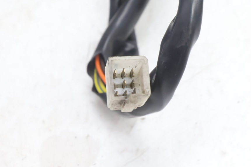 photo de COMANDO ESQUERDO PEUGEOT CITYSTAR 125 (2011 - 2017) - Zoom do estado de desgaste