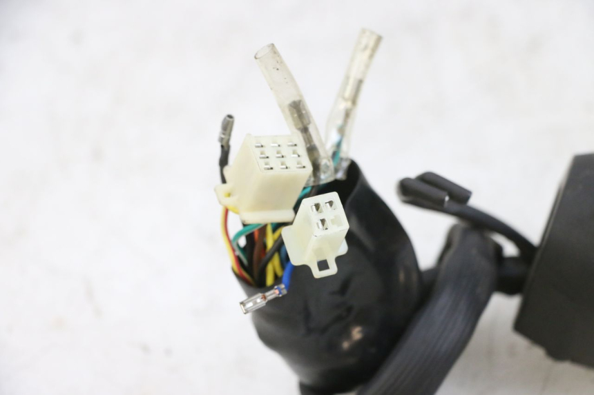photo de COMANDO ESQUERDO KSR CODE 125 (2018 - 2020) - Pontos de fixação