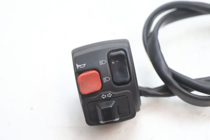 photo de COMANDO ESQUERDO HM HONDA CRM DERAPAGE RR 50 (2006 - 2017) - Detalhe da peça