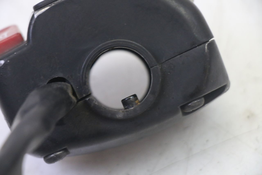 photo de COMANDO ESQUERDO SYM CROX 4T 50 (2016 - 2023) - Pontos de fixação