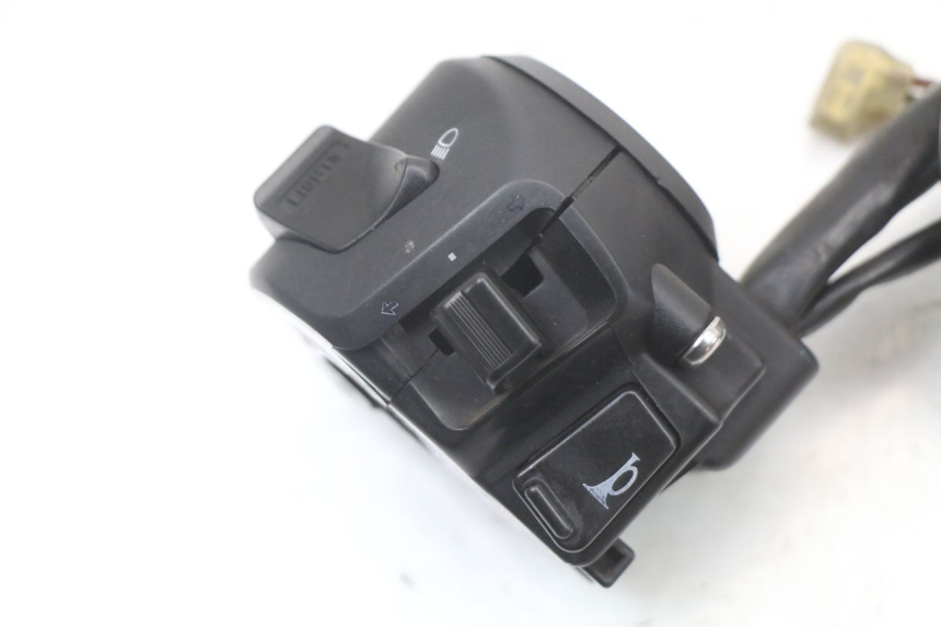 photo de COMANDO ESQUERDO KYMCO DINK STREET ABS 125 (2011 - 2018) - Detalhe da peça
