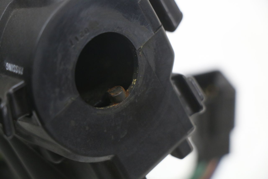 photo de COMANDO ESQUERDO KYMCO DINK STREET ABS 125 (2011 - 2018) - Ampliação técnica