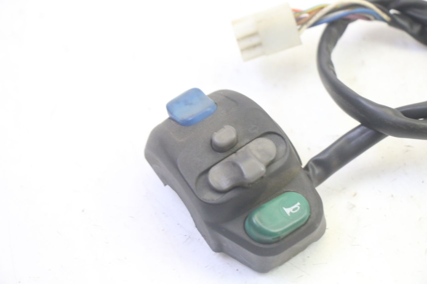 photo de COMANDO ESQUERDO PEUGEOT ELYSEO 125 (1999 - 2004) - Detalhe da peça