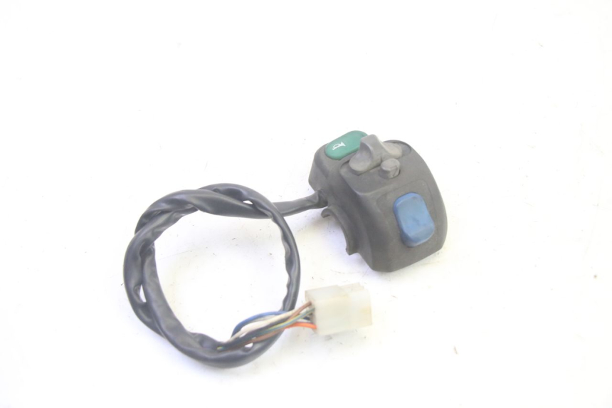 photo de COMANDO ESQUERDO PEUGEOT ELYSEO 125 (1999 - 2004) - Zoom do estado de desgaste