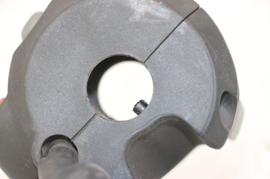 photo de COMANDO ESQUERDO PEUGEOT ELYSTAR 125 (2002 - 2007) - Detalhe da peça