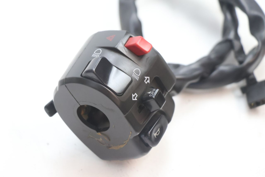 photo de INTERRUPTOR ESQUERDO KAWASAKI ER-6 ER6 N 650 (2005 - 2009) - Zoom do estado de desgaste