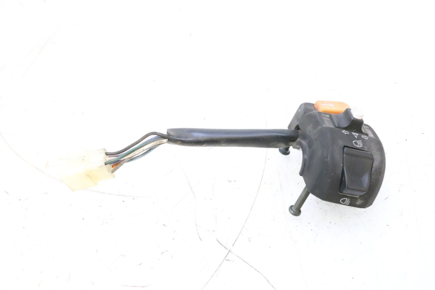 photo de COMANDO ESQUERDO JM MOTORS EVOLIS 4T 50 (2018 - 2022) - Zoom do estado de desgaste