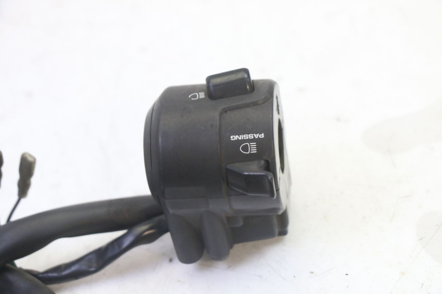 photo de COMANDO ESQUERDO HONDA FES S-WING SWING ABS 125 (2007 - 2015) - Ampliação técnica
