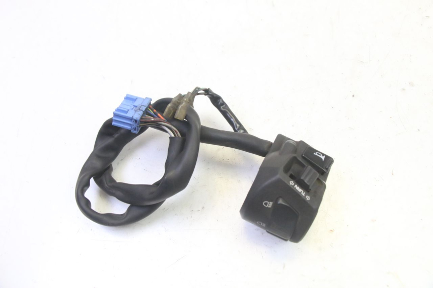 photo de COMANDO ESQUERDO HONDA FES S-WING SWING ABS 125 (2007 - 2015) - Outro ângulo de visão